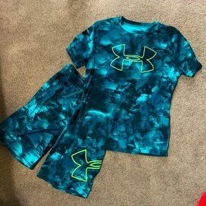 Youth Under Armour Athletic t-shirt and Shorts set